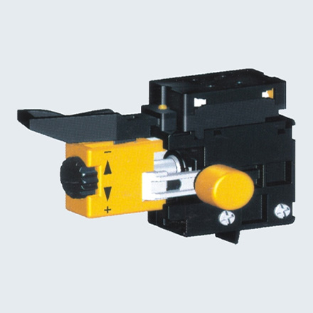 64 防尘交流扳机调速开关